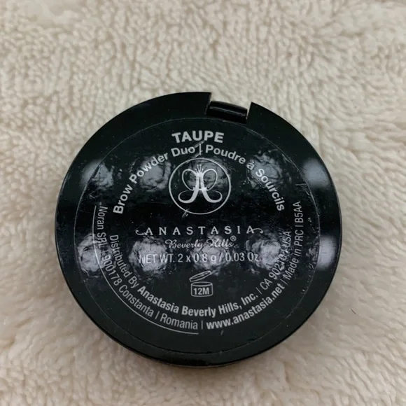 Three Anastasia Beverly Hills Compact Brow Duos - Picture 4 of 9